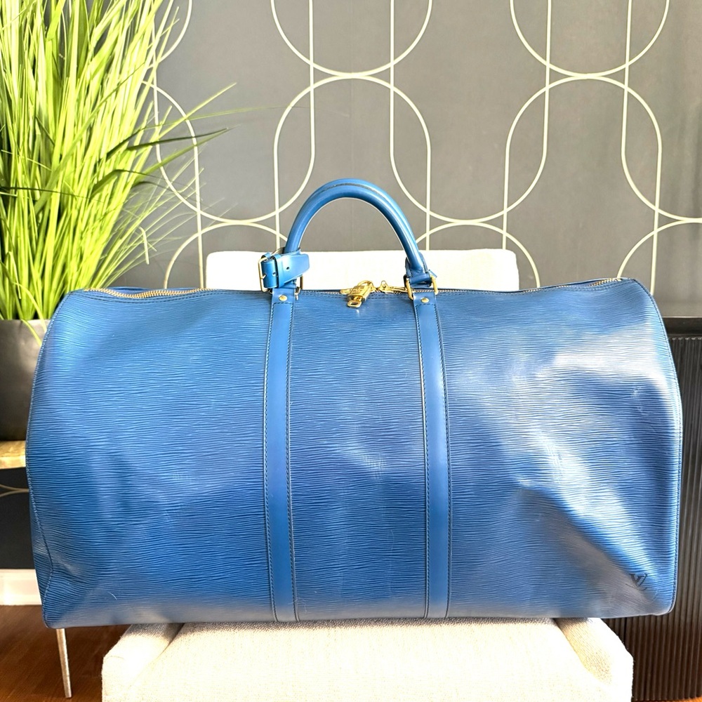Authentic Louis Vuitton unisex Keepall 60 bag M42946 Toledo blue Epi leather XL - Picture 6 of 16